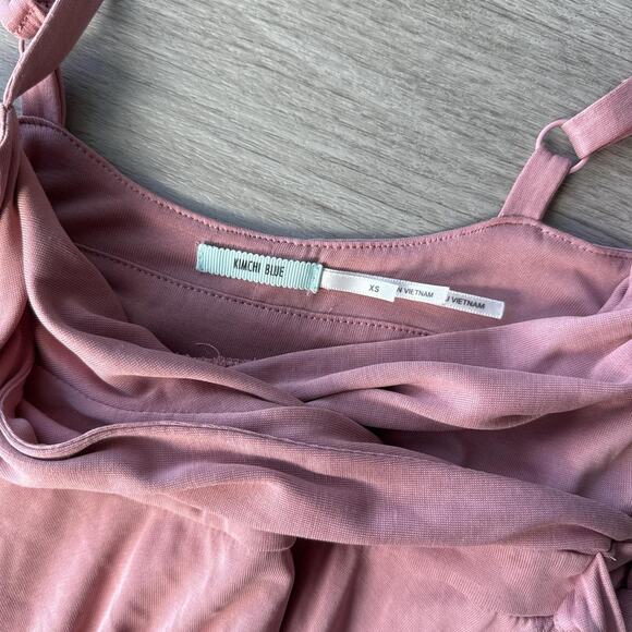 Brand kimchi blue soft dusty rose pink romper - Picture 3 of 5